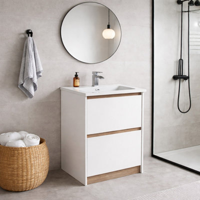 Plum&clay Norton White & Oak Freestanding Vanity Unit & Basin Set (W)600mm (H)855mm from B&Q