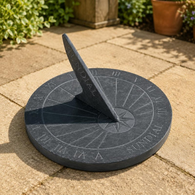B&Q -  Slate Sundial Outdoor Garden OrnamentLarge Round Tabletop Patio Sun Clock With Roman Numerals DisplayTimepiece Décor