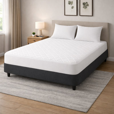 B&Q -  Quilted Double Mattress Protector Premium Microfiber 30Cm Deep Pocket Double Bed Breathable Hypoallergenic Mattress Cover