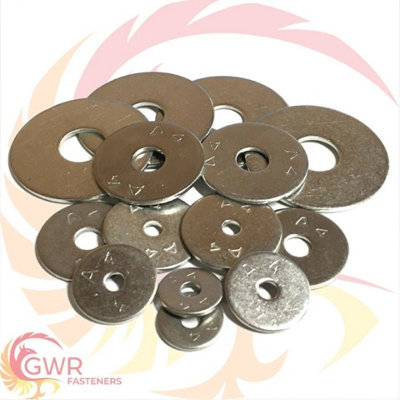 Pack Of 100 M4 15mm Od A4 Stainless Steel Penny Repair Washers from B&Q