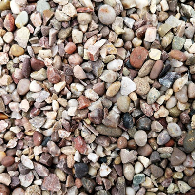 Turfworld 10mm Pea Gravel 850Kg Bulk Bag Decorative Stones from B&Q