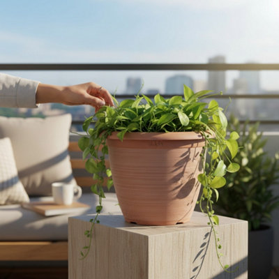 Helix Planter 16"Powdered Clay from B&Q