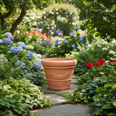 Premium Decorative Plastic Planter Grape Design 162LtWhitewashed Terracotta Finish from B&Q