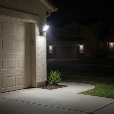 Carbeth Plants 108 Cob Security Light With Motion SensorBright Outdoor Led Floodlight For HomeGarden & Driveways from B&Q