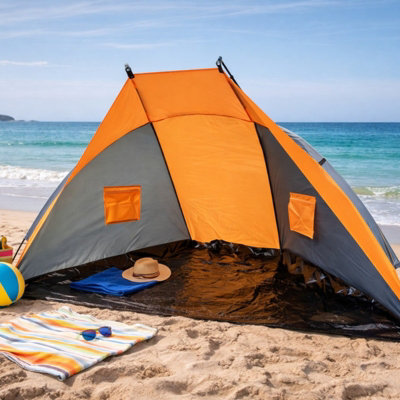Carbeth Plants Pop Up Beach Tent With Uv50 ProtectionInstant Portable Beach Shelter With Waterproof Groundsheet from B&Q