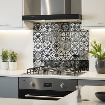 B&Q -  Moroccan Tiles Antique Mirror Splashback 60Cm X 60Cm (Toughened Glass)