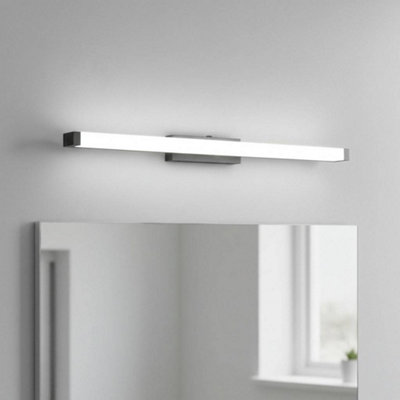 UltraBeam 12 Watt Black Over Bathroom Mirror Light - 840 Lumen Output - 590mm Wide - Image 3
