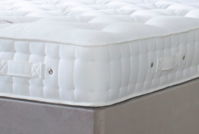 B&Q -  Natural 3000 Pocket Egyptian Cotton MattressSuperking