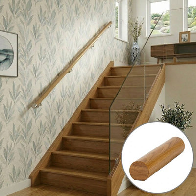 B&Q - Oak Prefinished & Lacquered Handrail Mopstick 4.2M Wall Mounted Handrail Uk Manufactured 