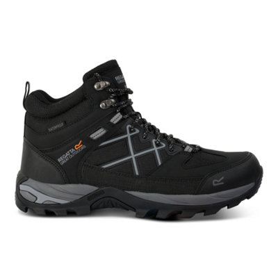 Regatta Men's Samaris Iii  Walking Boots from B&Q
