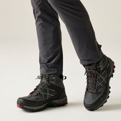 Regatta Men's Samaris Iii  Walking Boots from B&Q