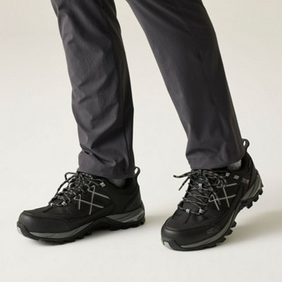 Regatta Men's Samaris Iii Low Walking Shoes from B&Q