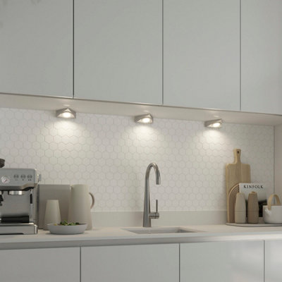 B&Q -  Chardin White Silver Effect Mains-Powered Led Neutral White Under Cabinet Light Ip20 (L)120mm (W)118mm