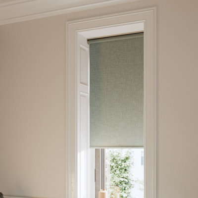 GoodHome Novan Cordless Green Tea Blackout Roller Blind (W)60Cm (L)180Cm