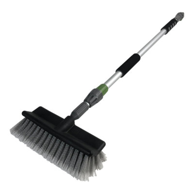  - Stiff Pvc Telescopic Flow Through Wheel Brush