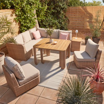 Outdoor, Garden & Patios at B&Q