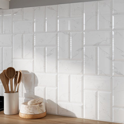 GoodHome Trentie White Gloss Marble Effect Textured Ceramic Indoor Wall TilePack Of 50(L)200mm (W)100mm from B&Q