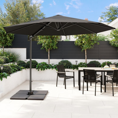 Shop parasols and accessories.