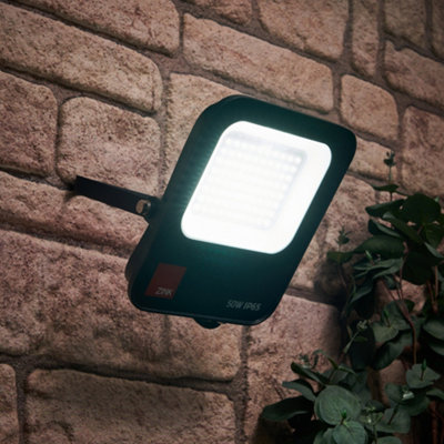 B&Q -  Fechine Black 50 Watt Led Ip65 Outdoor Wall Flood Light