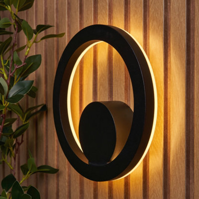 B&Q -  Dipa Black Led Circular Outdoor Wall Light