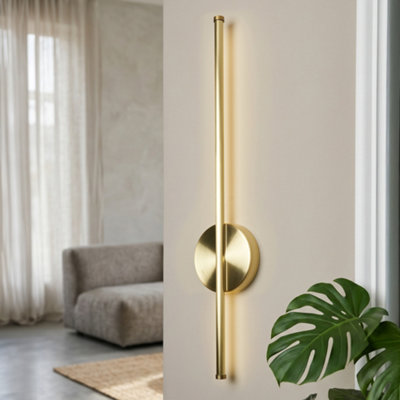Litecraft Corbus Brass Touch Sensitive Rechargeable Wall Light 3W Integrated LED - Image 3