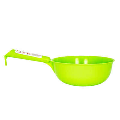 Red Gorilla Horse Feed Scoop Pistachio (One Size) from B&Q
