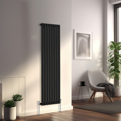 B&Q -  1600X544 mm Vertical Single Flat Panel Designer Radiator Black