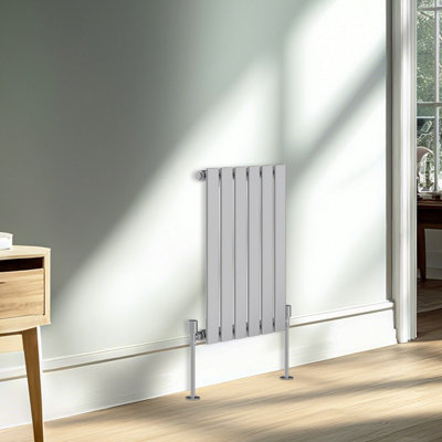 B&Q -  Horizontal Single Flat Panel Rads Designer Radiator 600X408mm Chrome