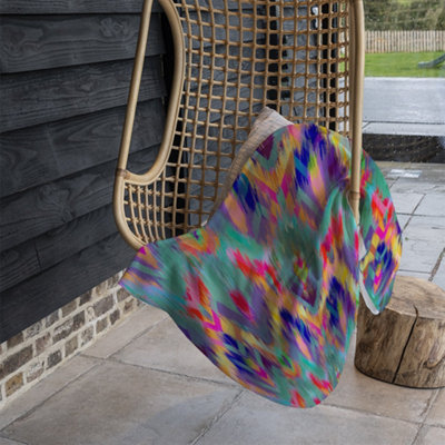 Andrew Lee Abstract Ethnic Ikat Pattern (Blanket) / Default Title from B&Q