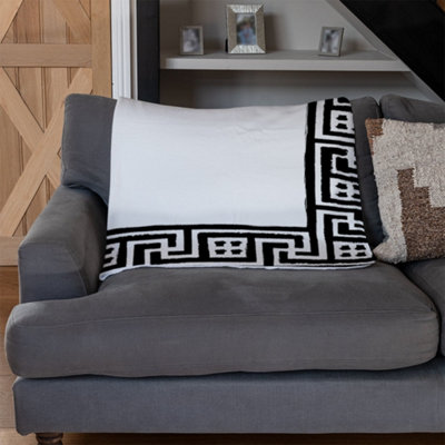 B&Q -  Greek Traditional Meandor (Blanket) / Default Title