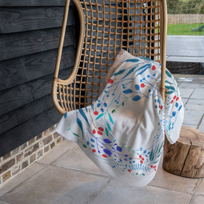 Andrew Lee Blue Decorative Reath (Blanket) / Default Title from B&Q