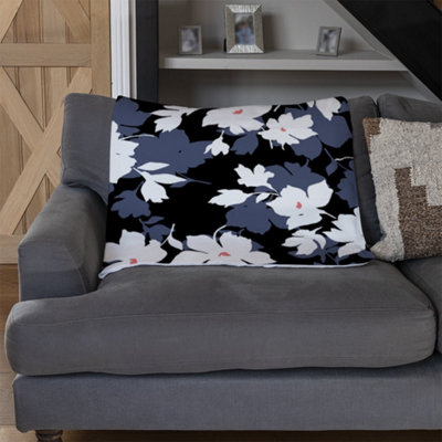 Andrew Lee GreyWhite & Black Flowers (Blanket) / Default Title from B&Q