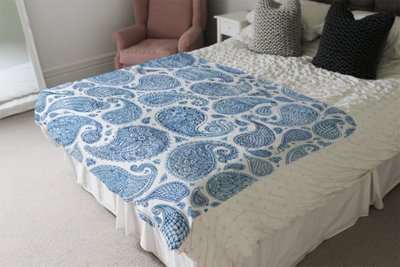 Andrew Lee Blue And White Bo Ho World (Blanket) / Default Title from B&Q