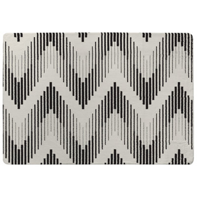 Benjamin Tate Design Geometric Zig Zag Special Soft Home Rug from B&Q