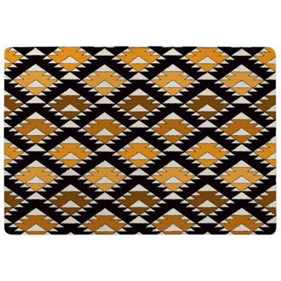 Benjamin Tate Design Repeated Triangles Special Soft Home Rug from B&Q