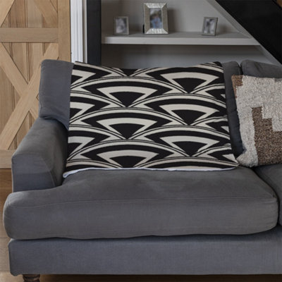 Andrew Lee Geometric Arches (Blanket) / Default Title from B&Q
