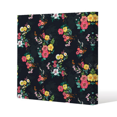 B&Q -  Floral Pattern (Canvas Print) / 101 X 101 X 4Cm