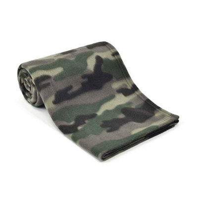 Brand Lab Camo Polar Fleece Dog Blanket Green (100Cm X 80Cm) from B&Q