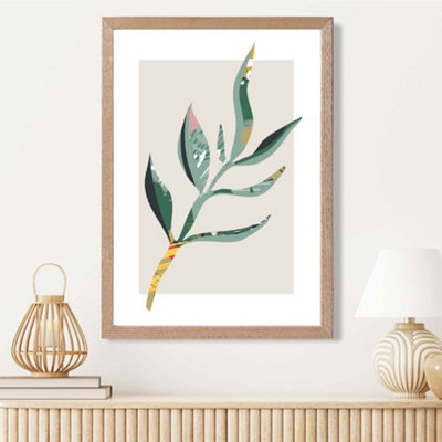 Artze Wall Art Papyrus Leaf Green And Red Minamilist Framed Print Size: A3 With Oak Frame from B&Q