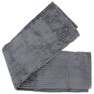 B&Q Grey Tresp Extra Thick Sculpted Blanket Pale (One ) 200Cm