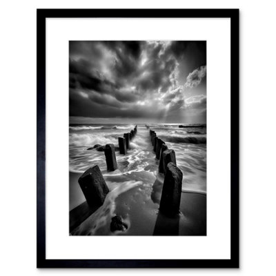 B&Q -  Wall Art Print Pier Ruins Black And White Dramatic Coastal Photo Artwork Framed 9X7 Inch