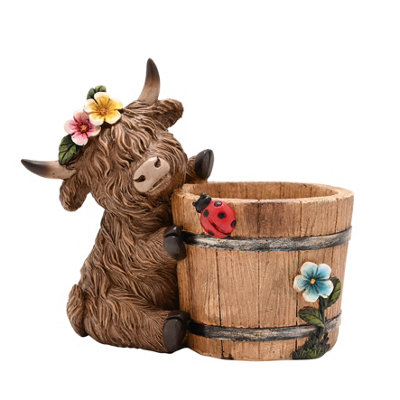 B&Q -  Highland Cow Planter
