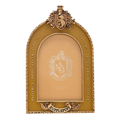 B&Q -  Photo Frame 4" X 6" Harry Potter Alumni Hufflepuff Polyresin By Widdop And Co - Image 4