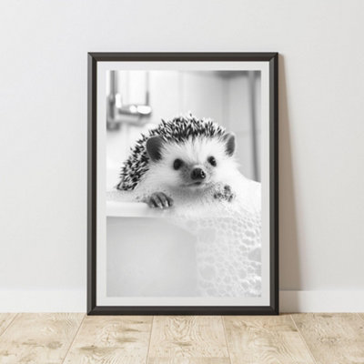 60 Second Makeover Limited Hedgehog In The Bath Animal Print A3 Size from B&Q