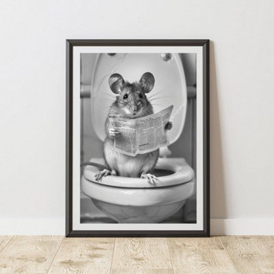 60 Second Makeover Limited Mouse On The Toilet Animal Print A3 Size from B&Q