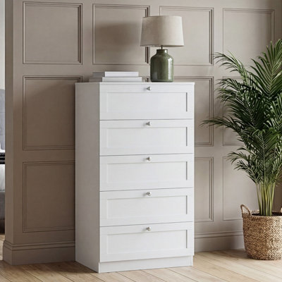 Lassic Vida Designs Altino 5 Drawer ChestWhite from B&Q
