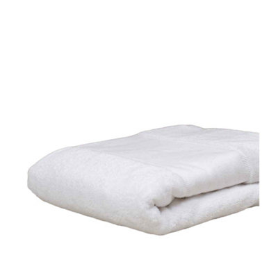 Towel City Printable Border Organic Bath Sheet White (One Size) from B&Q