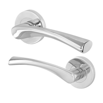 Afit Chrome Door Handles Round Rose1 Pair Of Polished Chrome Internal Lever HandlesNovi Range from B&Q