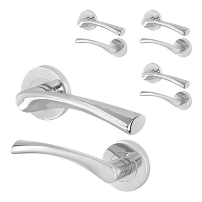 Afit Chrome Door Handles Round Rose4 Pairs Of Polished Chrome Internal Lever HandlesNovi Range from B&Q
