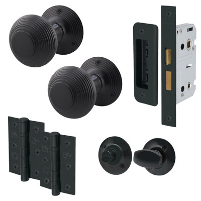 Afit Beehive Reeded Black Bathroom Door Knob Set1 Pair Matt Black Mortice Knobs (55mm)Lock (80mm) & Hinges (76mm) from B&Q